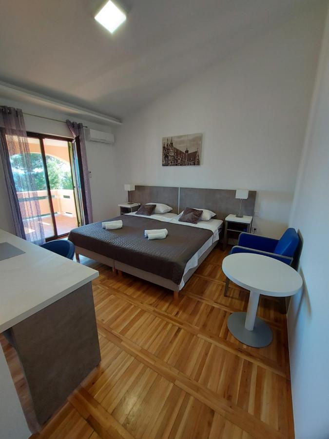 Villa Matea - Vir Bagian luar foto