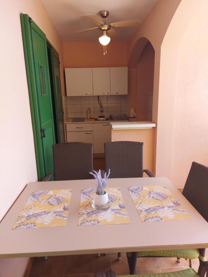 Villa Matea - Vir Bagian luar foto